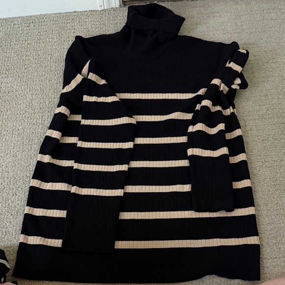 Jones New York Black Knitwear - Picture 3 of 3